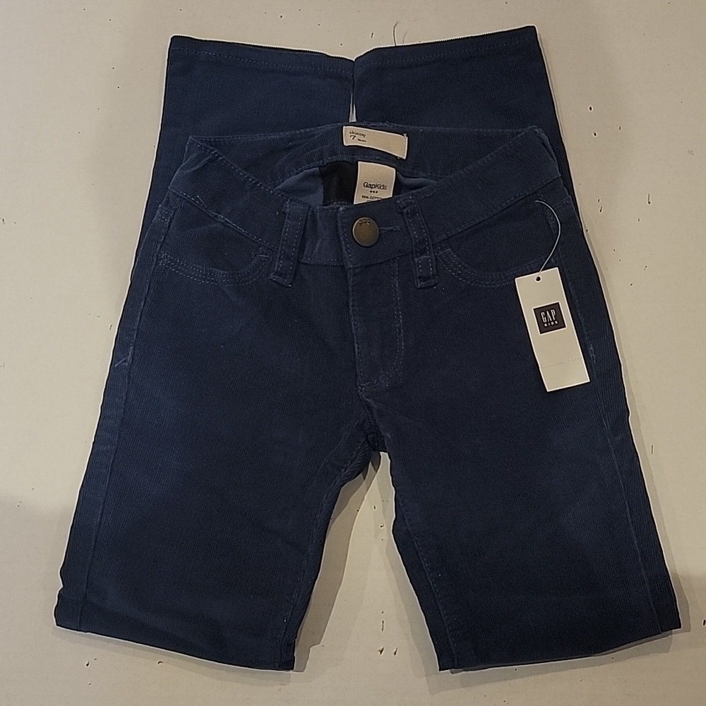 NWT - GAP KIDS DARK BLUE CORDUROY JEANS (sz 7 slim)‎